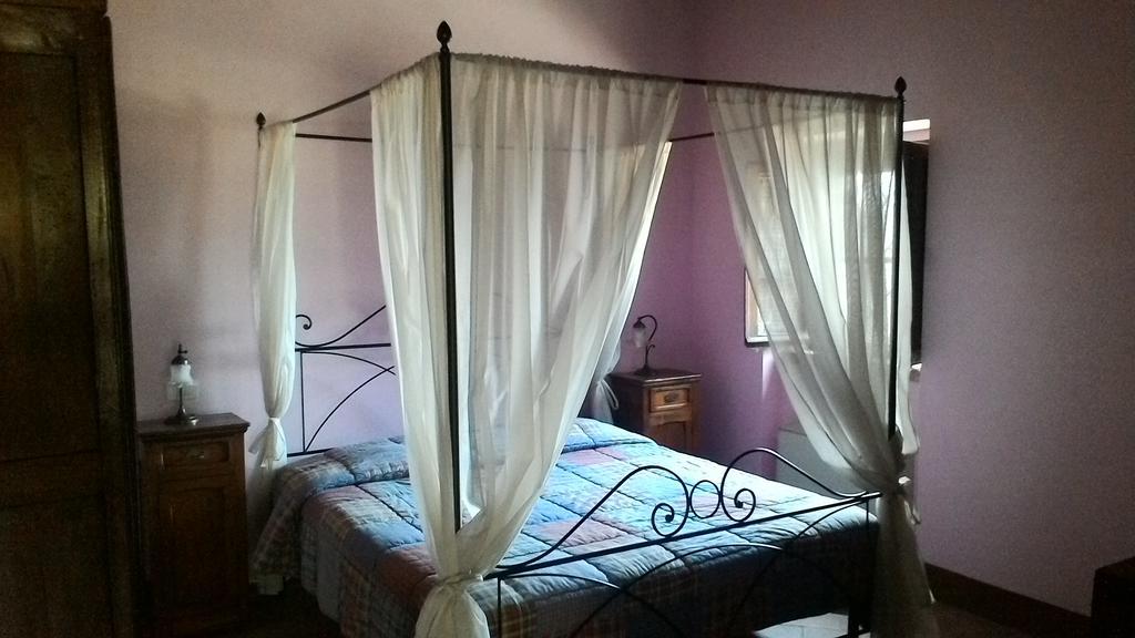 Appartement Casale Poggio Colpiccione à Passignano sul Trasimeno Extérieur photo