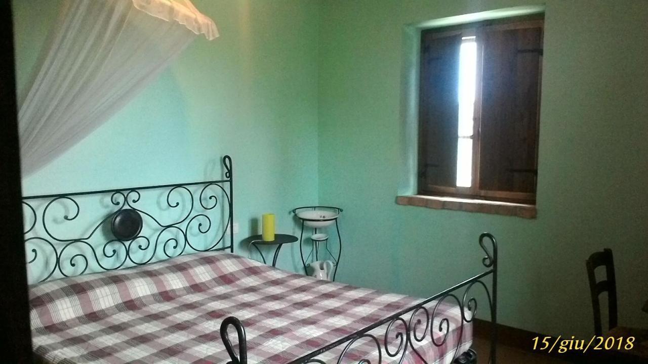 Appartement Casale Poggio Colpiccione à Passignano sul Trasimeno Extérieur photo