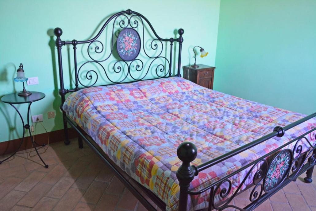 Appartement Casale Poggio Colpiccione à Passignano sul Trasimeno Extérieur photo