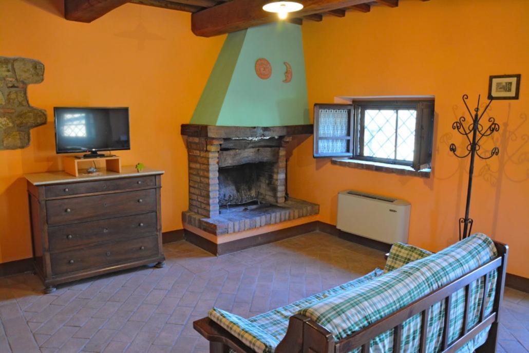 Appartement Casale Poggio Colpiccione à Passignano sul Trasimeno Extérieur photo